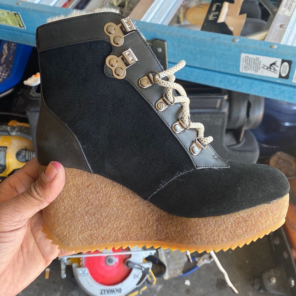 Jore Boots